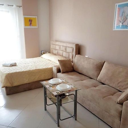 Apartamenti Velvet Shëngjin Dış mekan fotoğraf