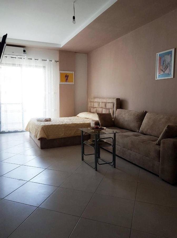 Apartamenti Velvet Shëngjin Dış mekan fotoğraf